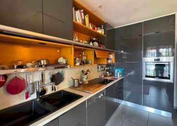 Cucina - Villa via Fratelli Cervi, Travacò Siccomario - photo 5
