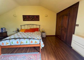 Camera da letto - Villa via Fratelli Cervi, Travacò Siccomario - photo 29