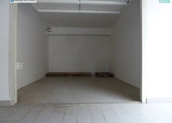 Foto 1 - Box Via, Termoli - foto 1