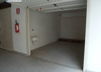 Foto 5 - Box Via, Termoli - foto 5