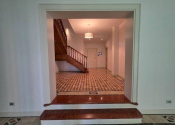 Interno palazzo - Apartment via Bellinzona, Bologna (neighborhood Colli) - photo 7