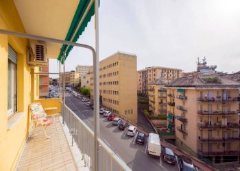 Vista - Trilocale via Angelo Scribanti, Genova (zona Borgoratti) - foto 1