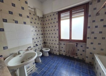 Bagno - Apartment via della Resistenza, Signa - photo 22