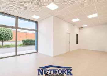 Foto 3 - Negozio via mazzini, Castiglione delle Stiviere - foto 3