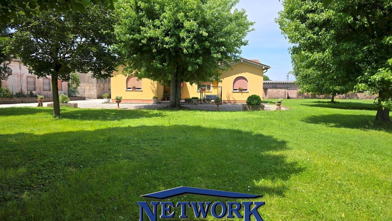 Foto 2 - Villa via cerri, Goito - photo 2