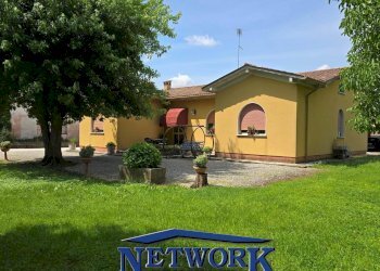 Foto 3 - Villa via cerri, Goito - photo 3