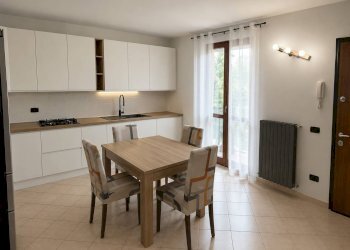 Foto 2 - Trilocale Via Felice Cavallotti
 
282, Montichiari - foto 2