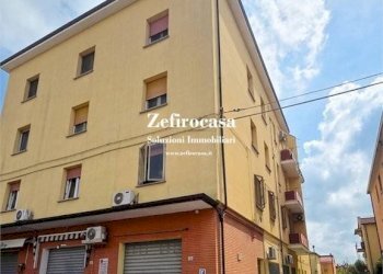 Facciata - Four-room apartment Sant'Agata Bolognese - photo 10