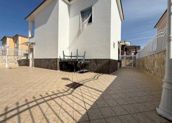 Foto 42 - Villa viale tagliamento
 
72, Castel Volturno - photo 42