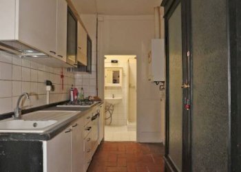 Cucina - Quadrilocale via Castiglione, Bologna (zona Centro Storico) - foto 6
