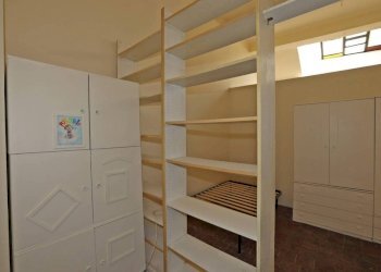 Camera da letto - Quadrilocale via Castiglione, Bologna (zona Centro Storico) - foto 12