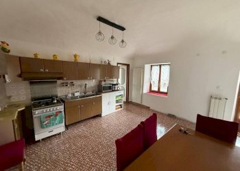 Cucina - Casa indipendente Levone - foto 12