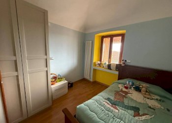 Camera da letto - Casa indipendente Levone - foto 35