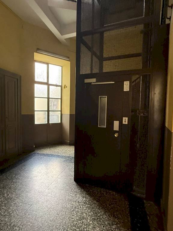 Interno palazzo - Three-room apartment via Belmonte, 8, Torino (neighborhood Barriera Milano) - photo 3