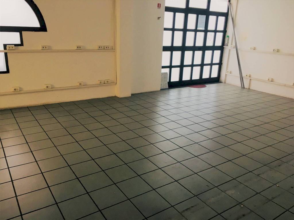 Ufficio - Negozio via Giuseppe Capaldi, 35, Bari - foto 3