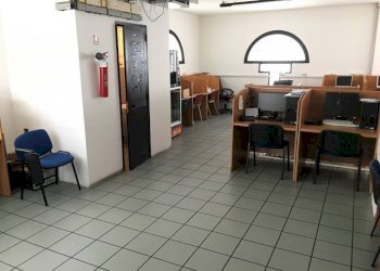 Interno non residenziale - Negozio via Giuseppe Capaldi, 35, Bari - foto 7