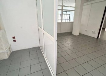 Magazzino - Negozio via Giuseppe Capaldi, 35, Bari - foto 12