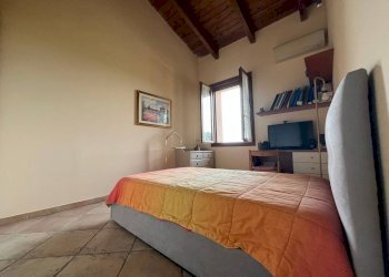 Camera da letto - Quadrilocale via Punta, Bologna (zona Borgo Panigale) - foto 8