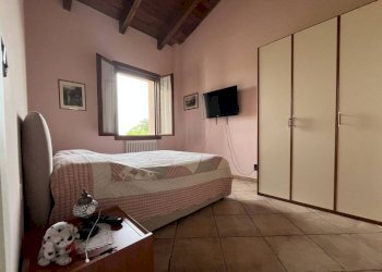 Camera da letto - Quadrilocale via Punta, Bologna (zona Borgo Panigale) - foto 12