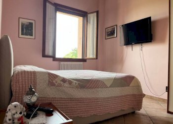Camera da letto - Quadrilocale via Punta, Bologna (zona Borgo Panigale) - foto 14