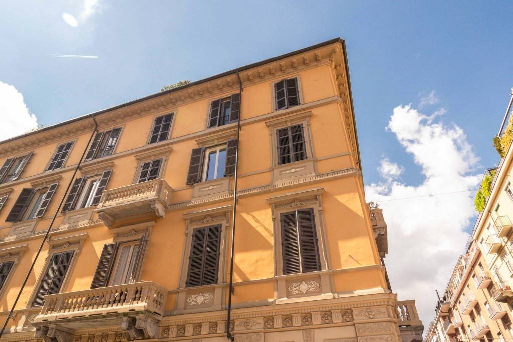 Facciata - Appartamento via Santa Giulia, 68, Torino (zona Vanchiglia) - foto 1
