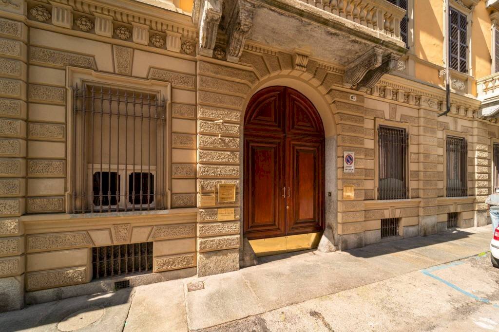 Facciata - Appartamento via Santa Giulia, 68, Torino (zona Vanchiglia) - foto 2