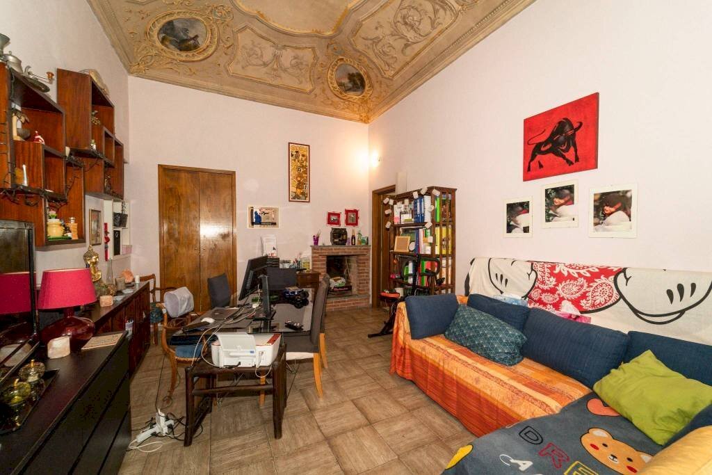 Salone - Appartamento via Santa Giulia, 68, Torino (zona Vanchiglia) - foto 3