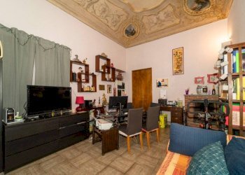 Salone - Appartamento via Santa Giulia, 68, Torino (zona Vanchiglia) - foto 5