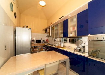 Cucina - Appartamento via Santa Giulia, 68, Torino (zona Vanchiglia) - foto 7