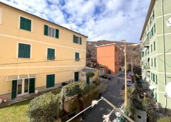 Vista - Bilocale via Antonio Burlando, 27, Genova (zona Staglieno) - foto 4