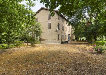 Independent house Modena - photo 1