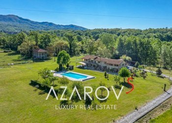 Piscina - Villa via Aldo Moro, 23, Villafranca in Lunigiana - foto 1