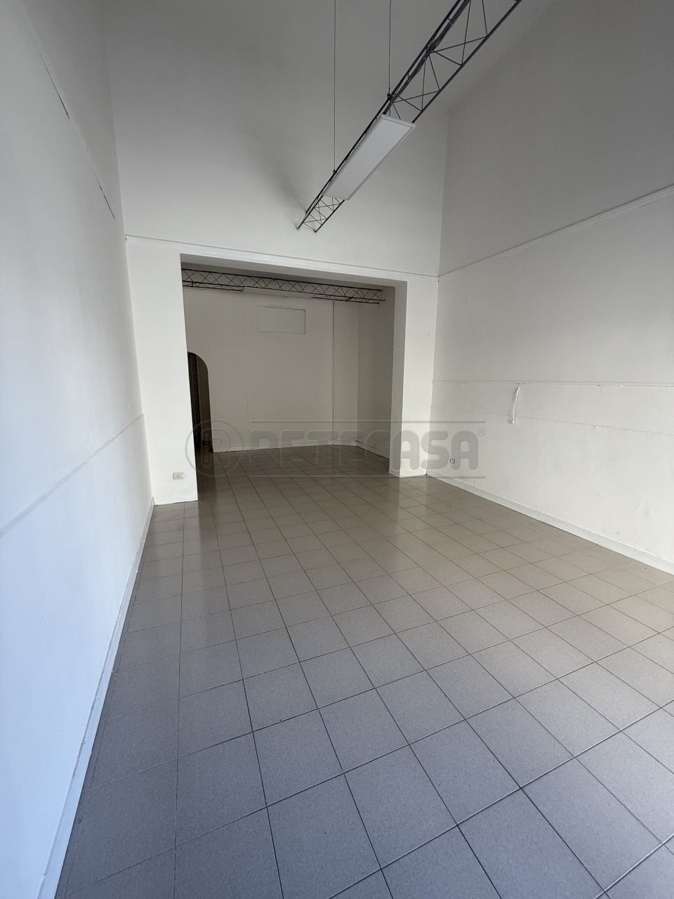 IMG_3948.jpg - Commercial Premises Via Generale Cantore 6, Nardò - photo 1