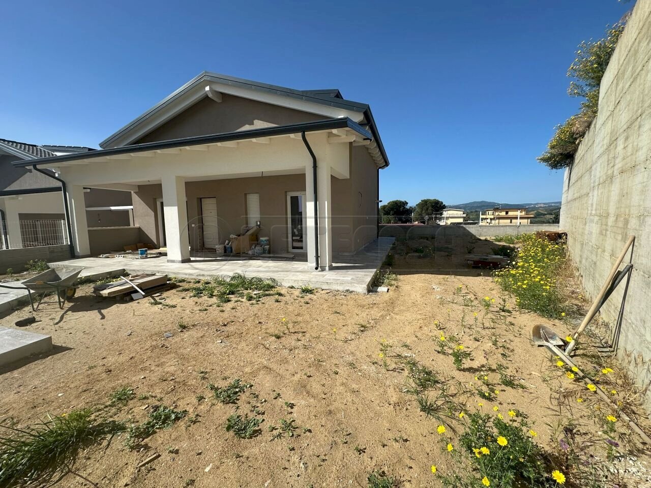 3cab2f46-91a9-4d56-b97b-6a43bed740b7.jpg - Villa Viale Europa, Catanzaro - foto 1