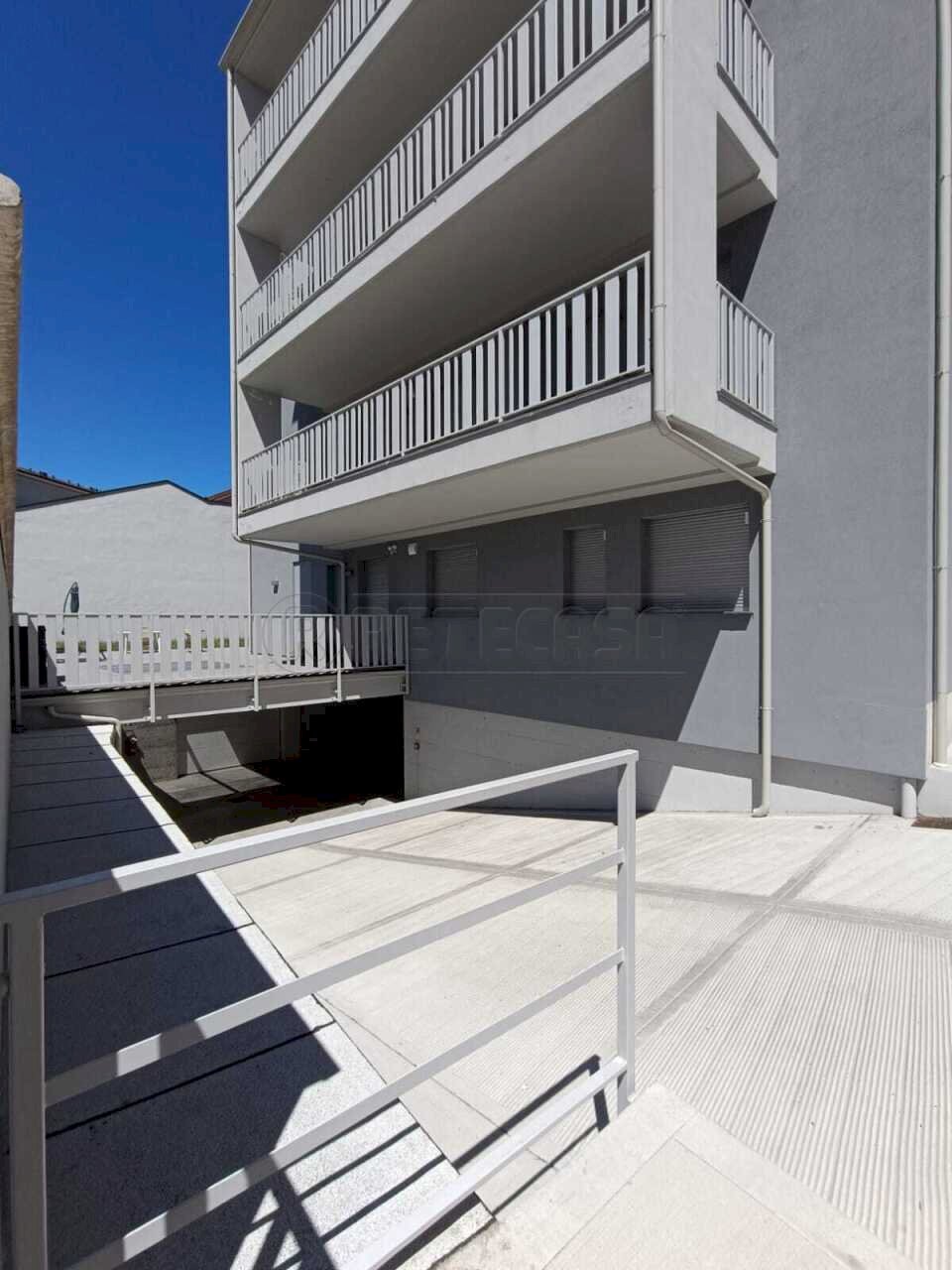 WhatsApp Image 2026-05-12 at 12.22.35.jpg - Two-room apartment VIA STAZIONE, Crema - photo 2