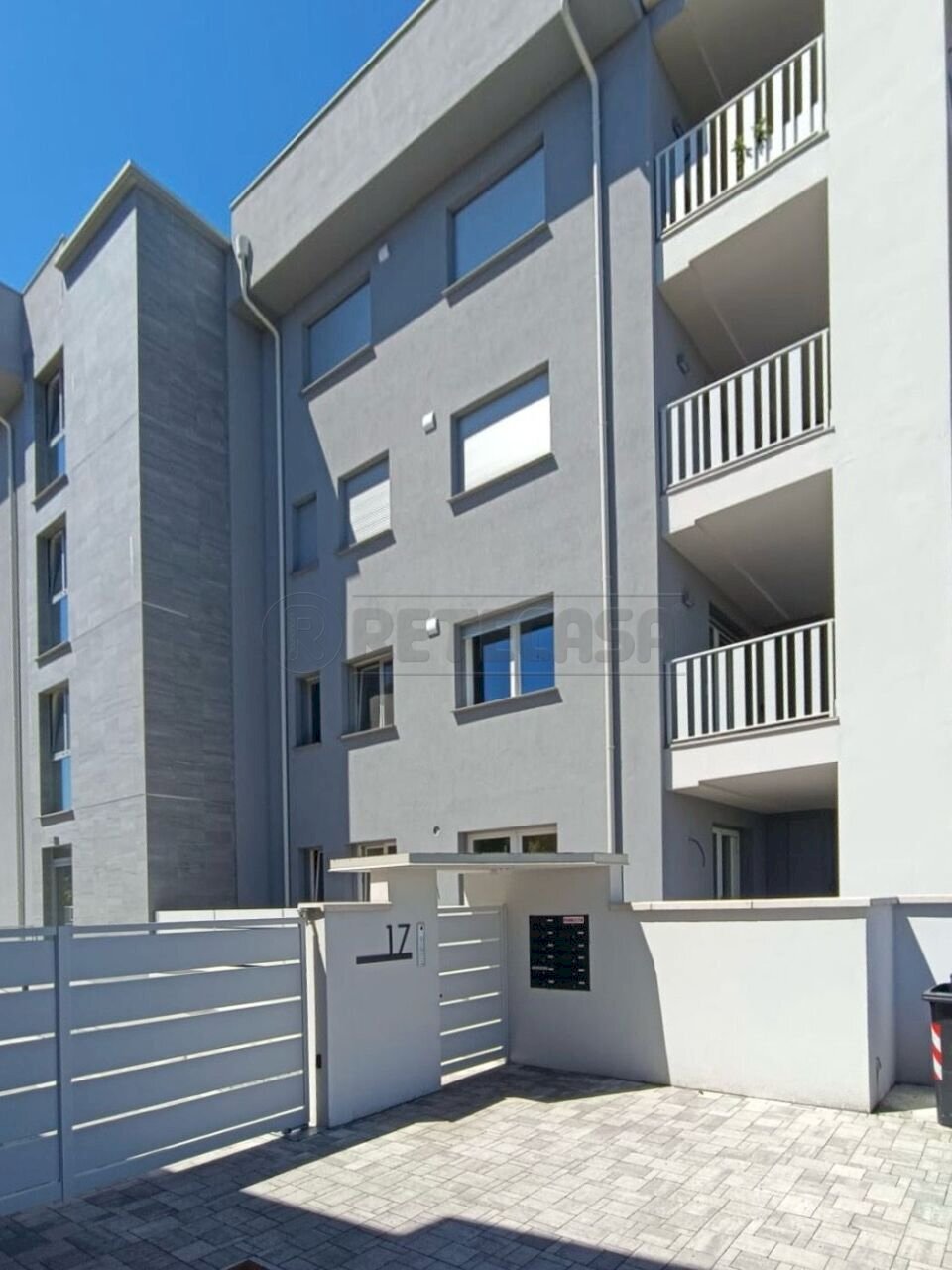 WhatsApp Image 2026-05-12 at 15.31.58.jpg - Three-room apartment VIA STAZIONE, Crema - photo 1