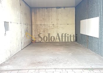 box auto 240 x 540 - Three-room apartment Via Napoleone Bonaparte 76, Bovisio-Masciago - photo 19