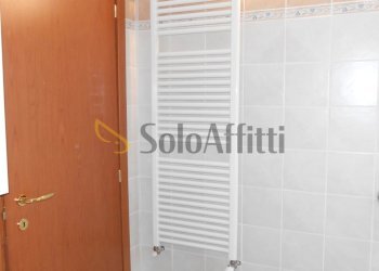 BAGNO - Three-room apartment Via Gramsci 2, San Martino Siccomario - photo 11