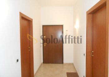 INGRESSO - Three-room apartment Via Gramsci 2, San Martino Siccomario - photo 13