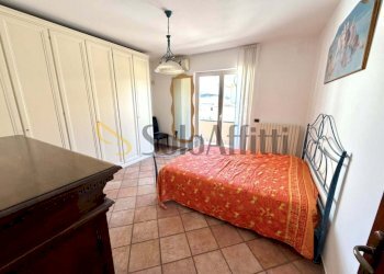 CAMERA M.jpg - Four-room apartment Via Arezzo 4, Alba Adriatica - photo 11