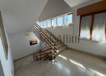 SCALE INTERNE.jpg - Three-room apartment Via dell' Industria 19, Tortoreto - photo 12