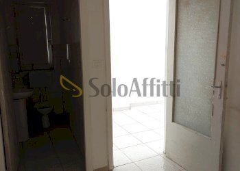 WhatsApp Image 2026-01-15 at 17.22.05 (2).jpg - Commercial Premises Via Stazzone 146, Catania - photo 1