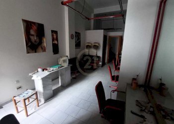 Interno 13.jpg - Male - Female Hairdressers Via Circumvallaz 250, Paternò - photo 19