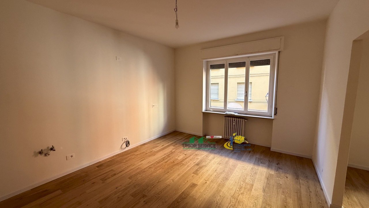 tempImageLbT3N5.jpg - Apartment Strada Giuseppe Garibaldi 22B, Parma - photo 2