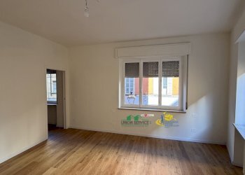 tempImagejwtYrr.jpg - Apartment Strada Giuseppe Garibaldi 22B, Parma - photo 8