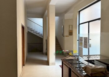 tempImagennHWeZ.jpg - Apartment Strada Giuseppe Garibaldi 22B, Parma - photo 19