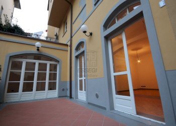 vendesi appartamento ristrutturato centro.JPG - Apartment Via Arcivescovato, Lucca - photo 1