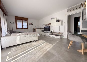 BICAMERE BISERVIZI CON TAVERNA E TERRAZZO ABITABIL - Apartment Via Udine 22, Torri di Quartesolo - photo 6