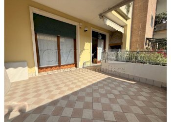 BICAMERE BISERVIZI CON TAVERNA E TERRAZZO ABITABIL - Apartment Via Udine 22, Torri di Quartesolo - photo 9