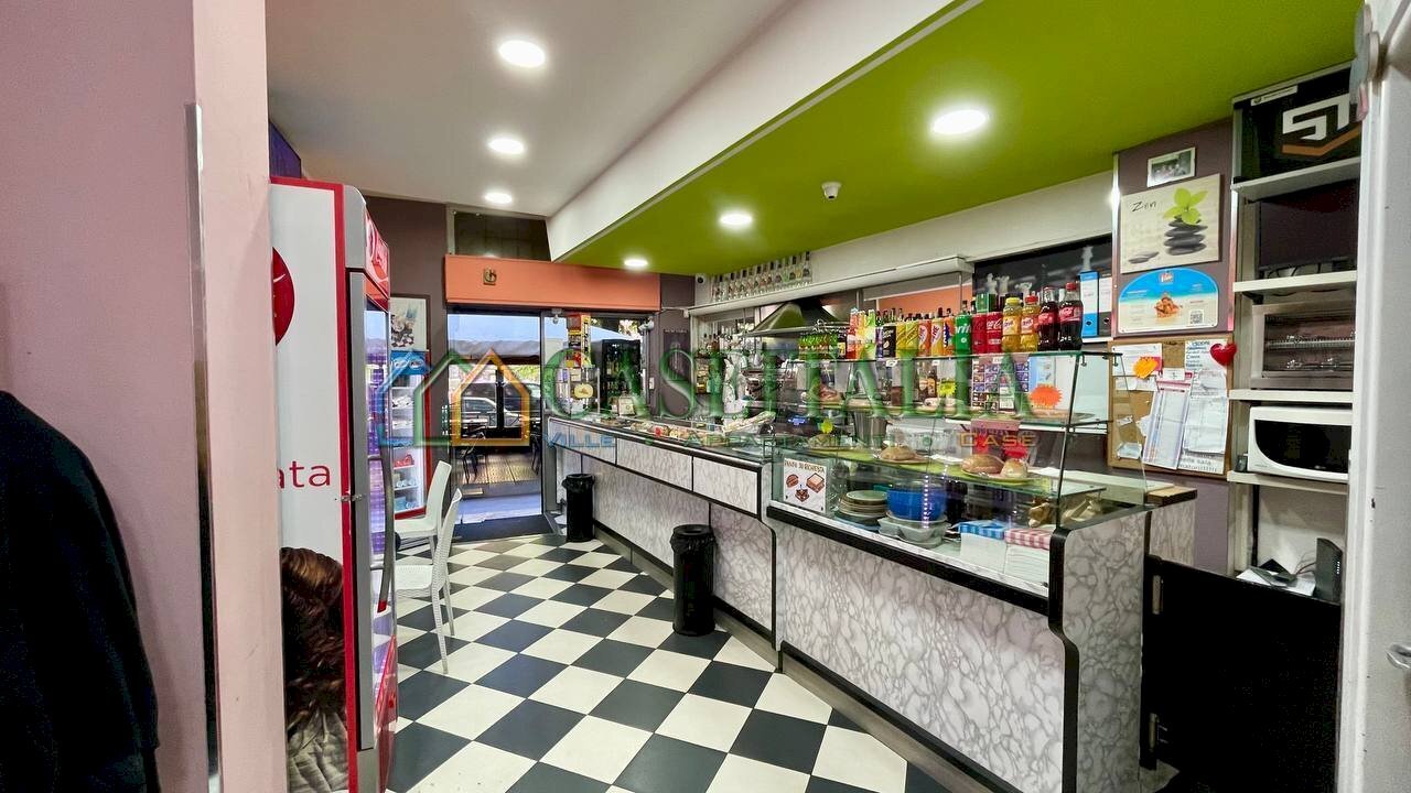 5771420711720259174.jpg - Cafeteria - Cold Bar Corso Orbassano 299, Torino (neighborhood Mirafiori Nord) - photo 3